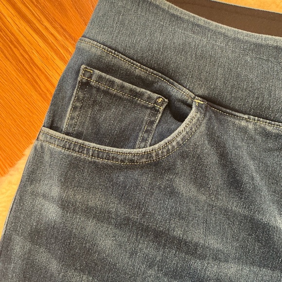 Halara wide leg flex denim jeans - Picture 3 of 13